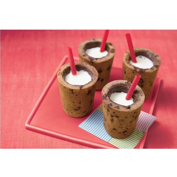 Wilton Sweet Shooters Cookie Shot Glass Cup Pan, Non-Stick - Picture 5 of 6